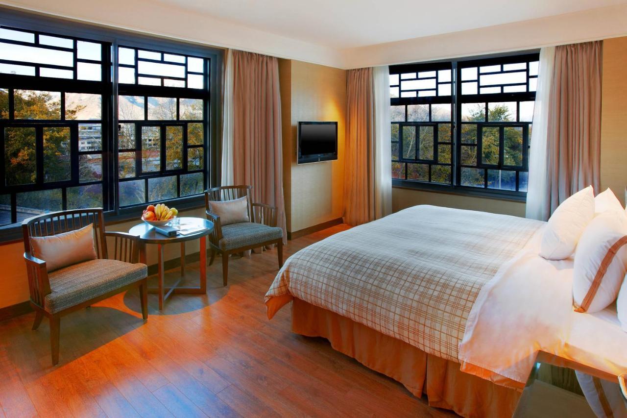 Four Points By Sheraton Лхаса Экстерьер фото