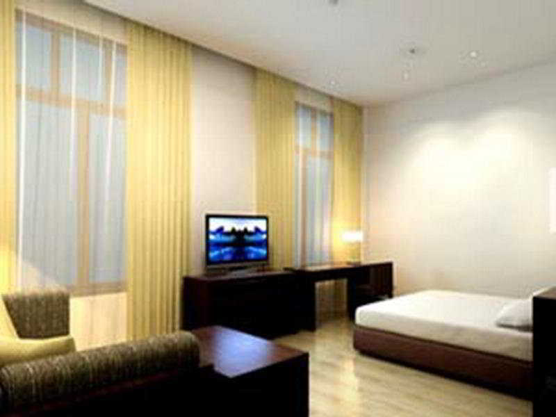 Four Points By Sheraton Лхаса Экстерьер фото